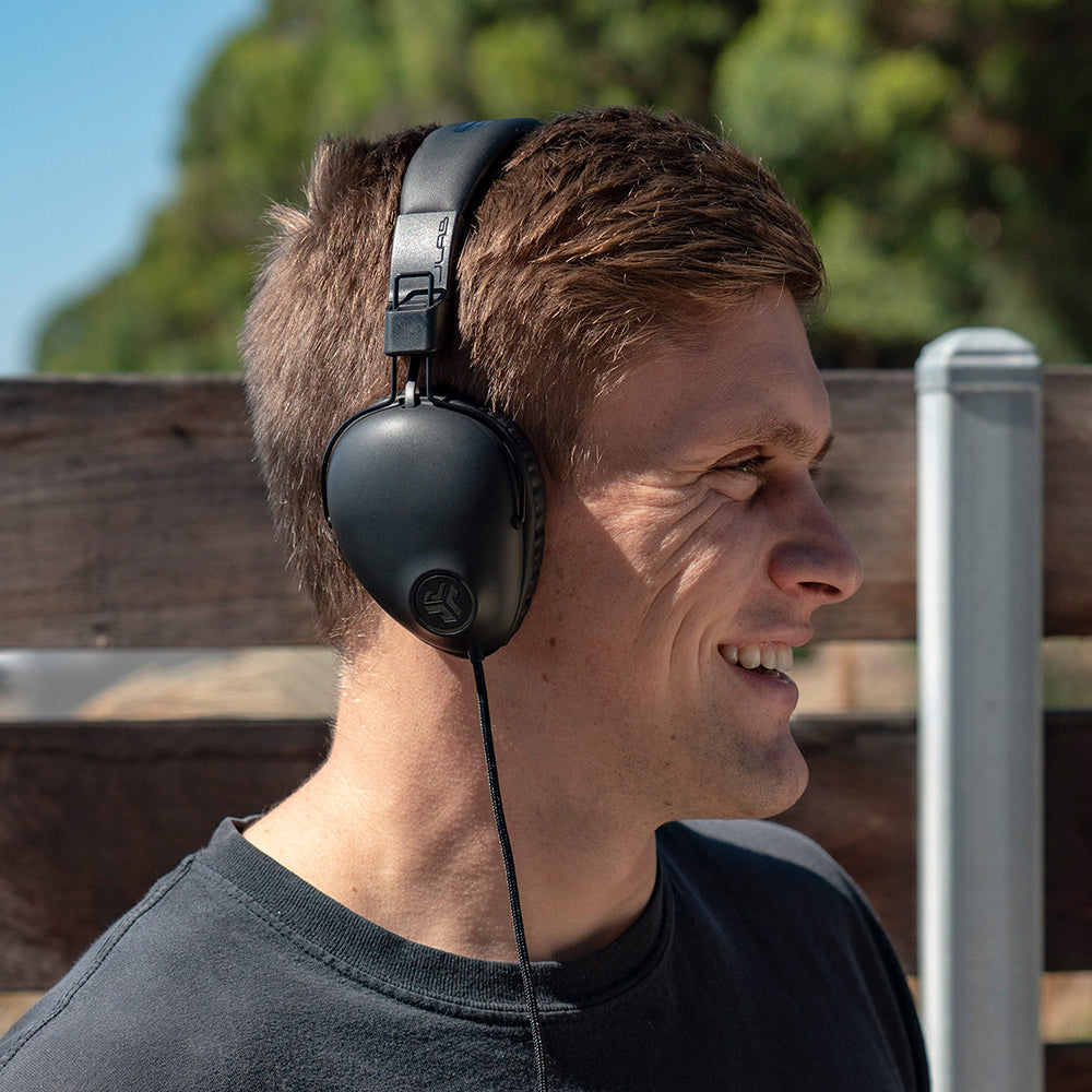 Studio Pro Wired Over Ear фото