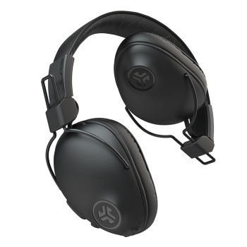Фото Studio Pro Wireless Over Ear